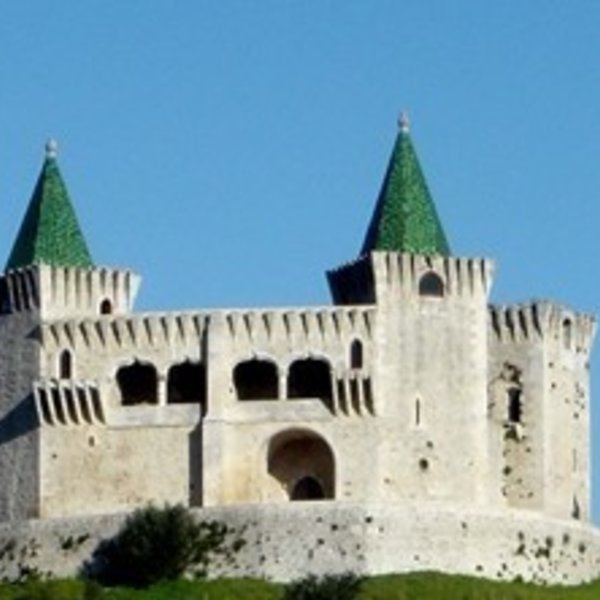 castelo_1_1024_2500