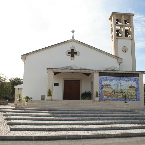 capela_nossa_sra_fatima_cabeca_veada_mendiga_tu_08
