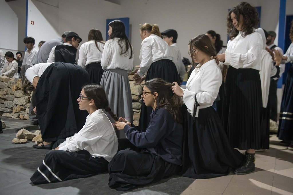 muros_que_unem_leirena_novembro25_2025_mendiga_rg__272