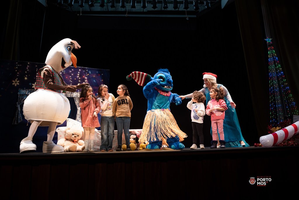 Stich_congelou o Natal (16)