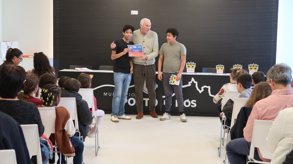 2.º Lugar – ABELHA, Escola Secundária de Porto de Mós – Ensino Especial