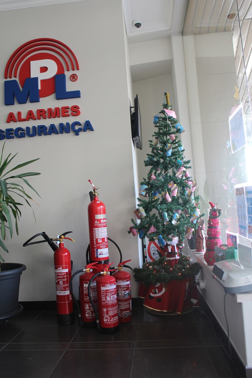 MPL ALARMES, SEGURANÇA-orto de Mós_ATL-Casa do Povo de Calvaria de Cima