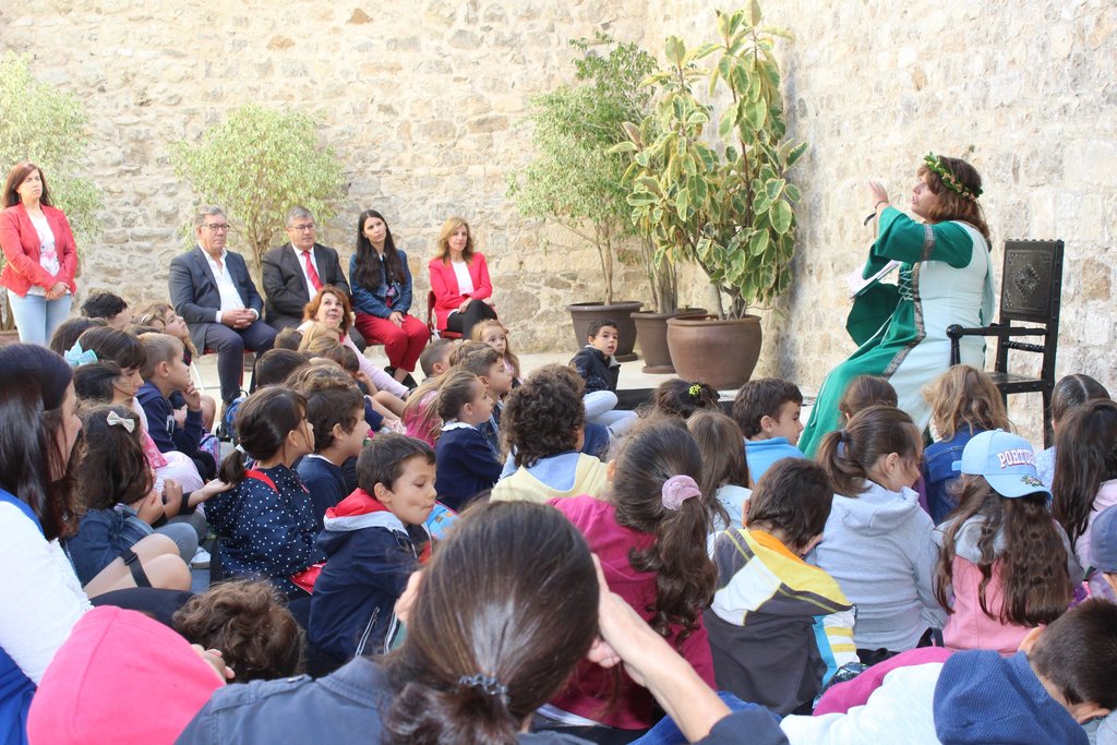 O regresso de D. Fuas ao Castelo, com Vanda Furtado Marques e Beatriz Penas