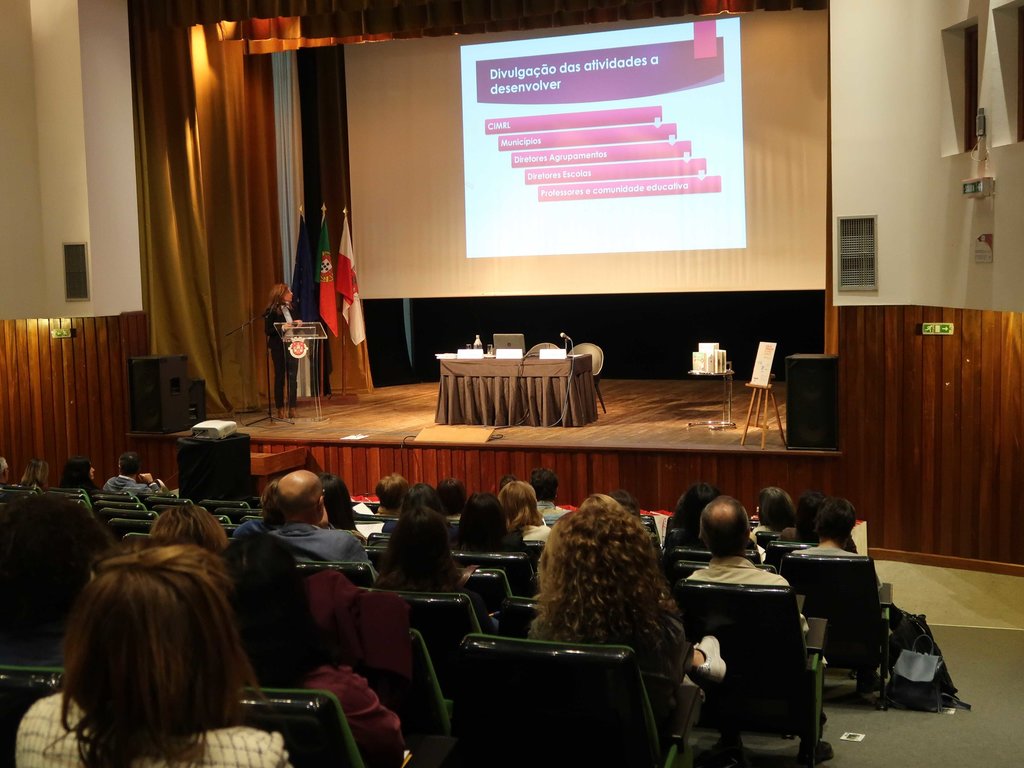 Professores participam em Ação de Formação de Curta Duração no âmbito do Plano Integrado e Inovad...