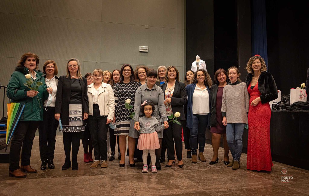 Assembleia Municipal homenageia profissionais de saúde