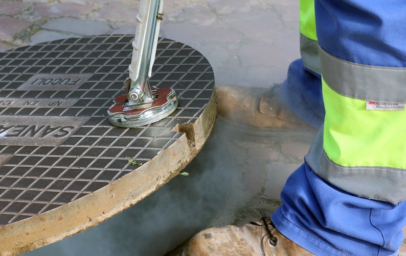 Aviso - Inspeção à rede de saneamento com equipamento gerador de fumo