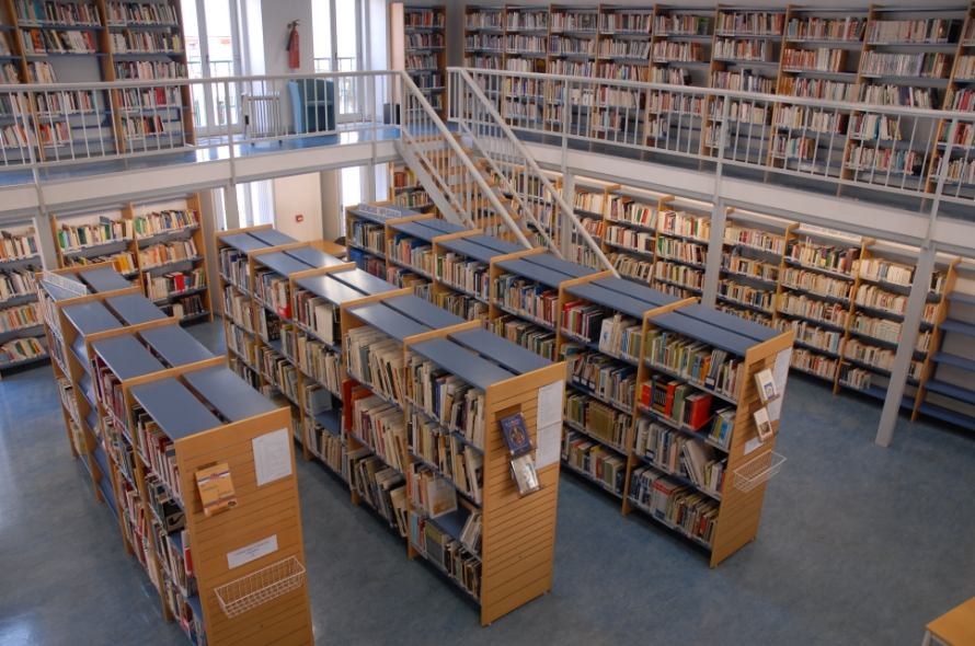 Rede Intermunicipal de Bibliotecas da Região de Leiria renova equipamentos informáticos com apoio...