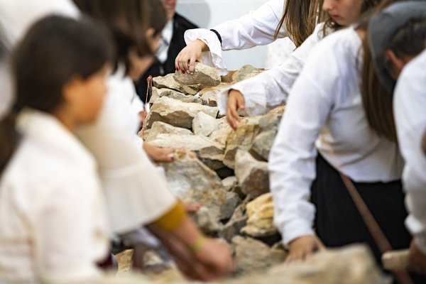 muros_que_unem_leirena_novembro25_2025_mendiga_rg__248