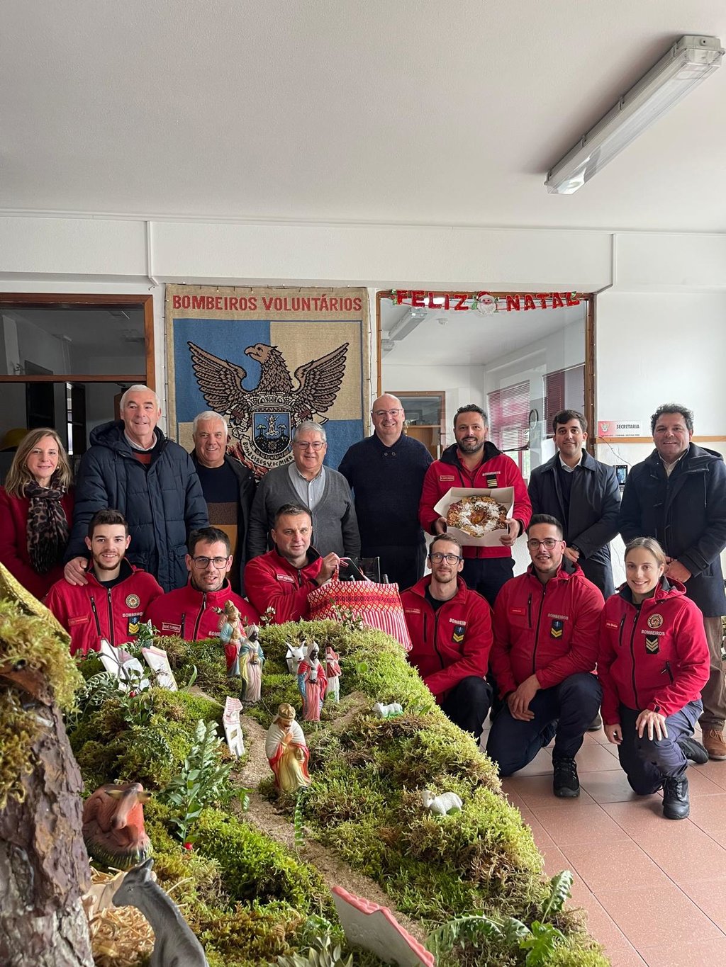 Solidariedade e agradecimento às autoridades de segurança e proteção civil no concelho de Porto d...