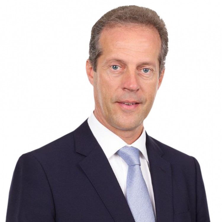 José Ribau Esteves conduzido ao cargo de Presidente da CCDRC