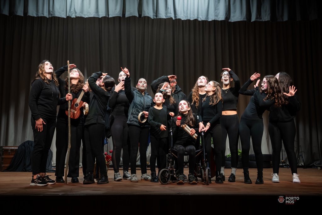 Gil Vicente X6 - By Las Hermanas Canastras... foi assim!