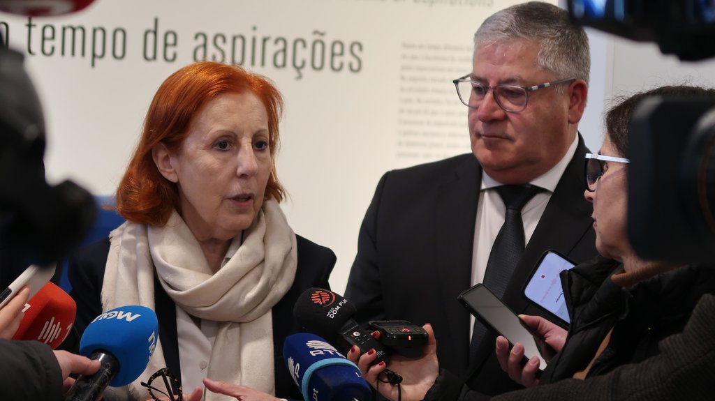 Ministra do Ambiente e Energia reúne com CIM Região de Leiria em Porto de Mós