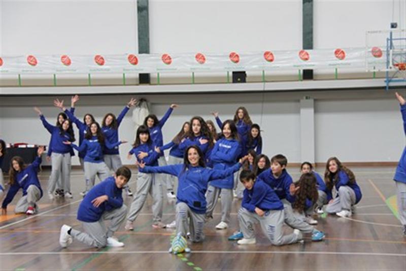 3 centenas de alunos a ginasticar em porto de mós