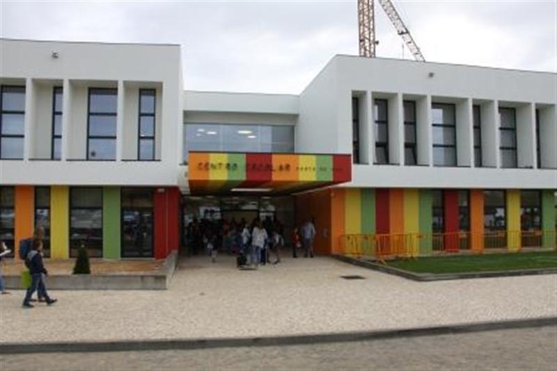 Centro Escolar de Porto de Mós - 1.ª fase concluída