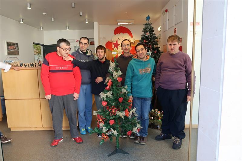 “Pinheiro Amigo, Natal Feliz” para o comércio local!