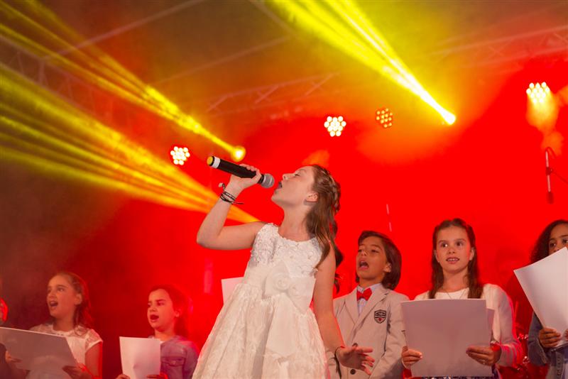 Crianças ao palco prepara a primeira audição